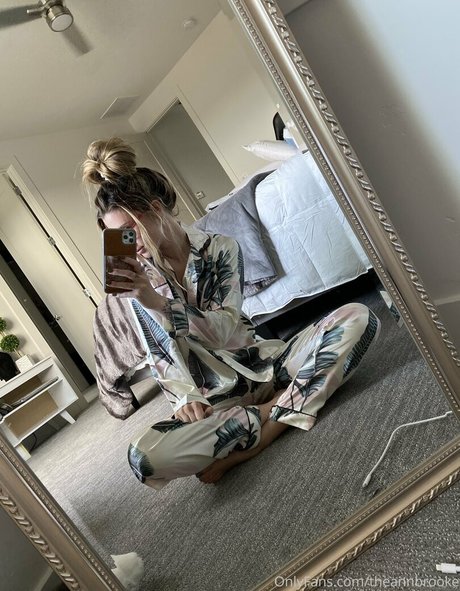 elitaopsfree sex star galleries