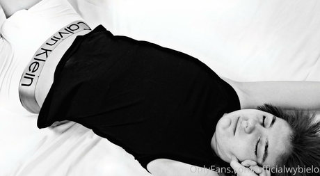 officialwybielo top star image