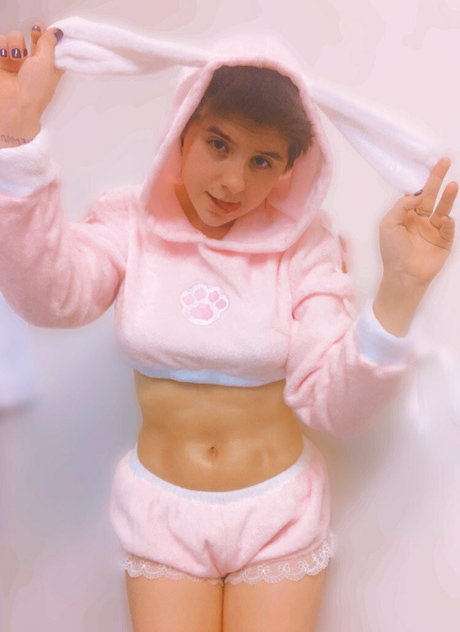 officialwybielo model nude images