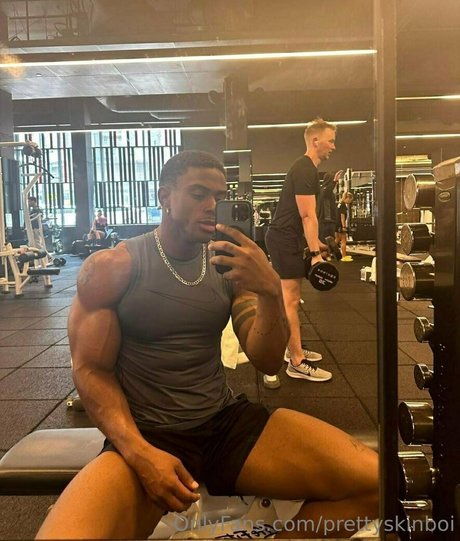 prettyskinboi model naked galleries