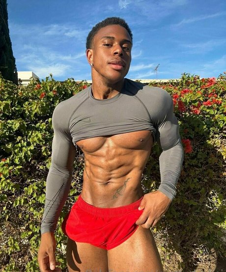 prettyskinboi pornstar nudes picture