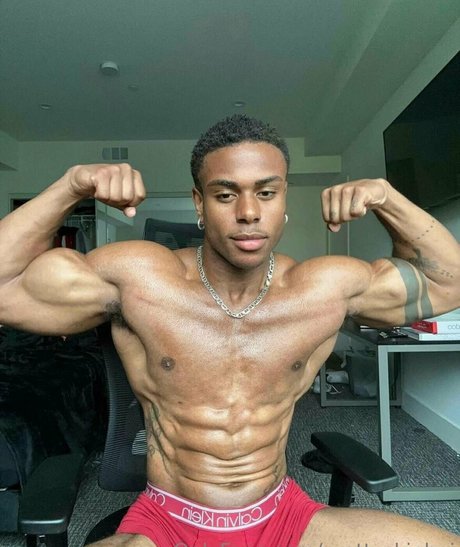 prettyskinboi hot star archive