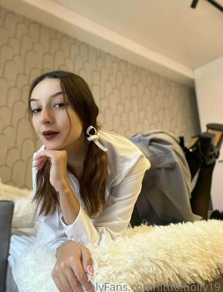 pppoisonnnivy model best pic