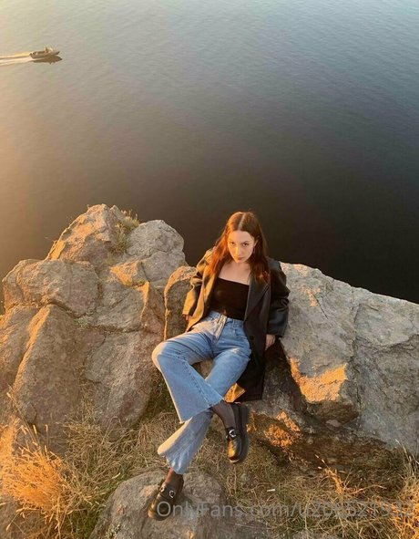 pppoisonnnivy pornstar nudes photos