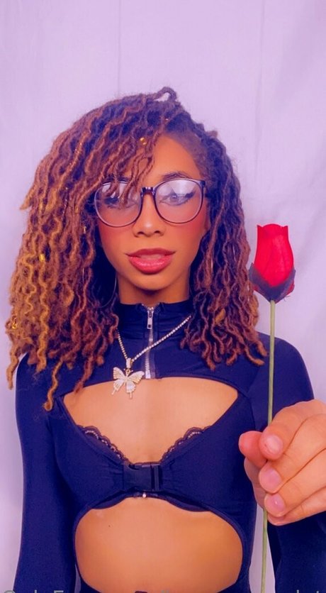 redhead fuck onlyfans porn pic