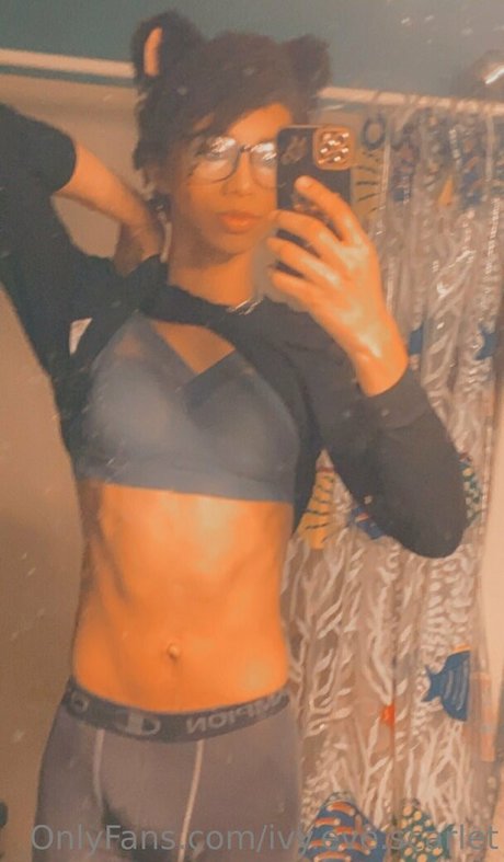 ivyevescarlet pornographic model pics