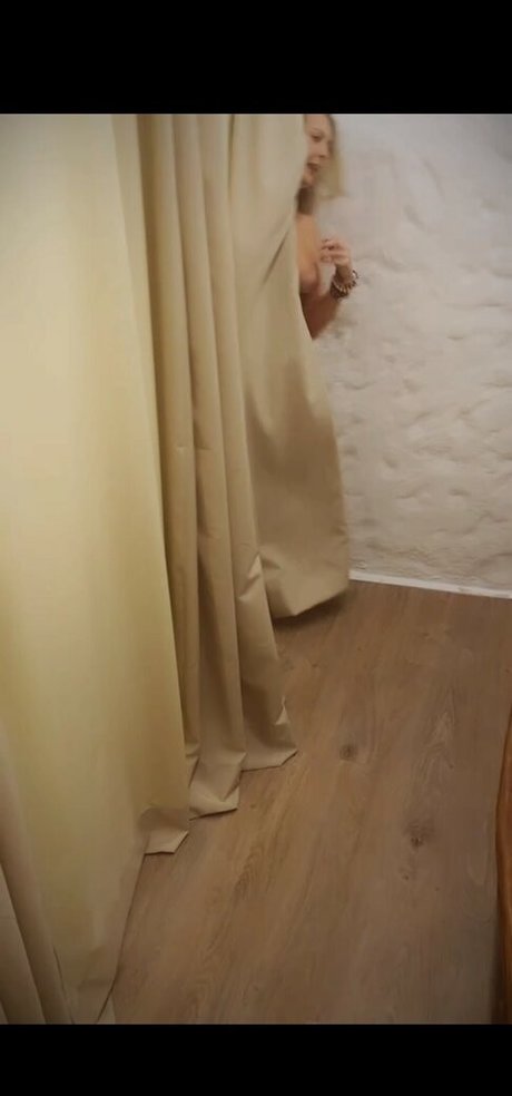 leather leggings onlyfans hd picture