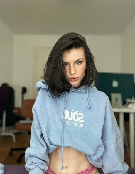 japanese milf onlyfans free sexy picture