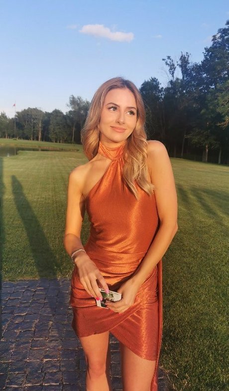 thick trans onlyfans free sex photos