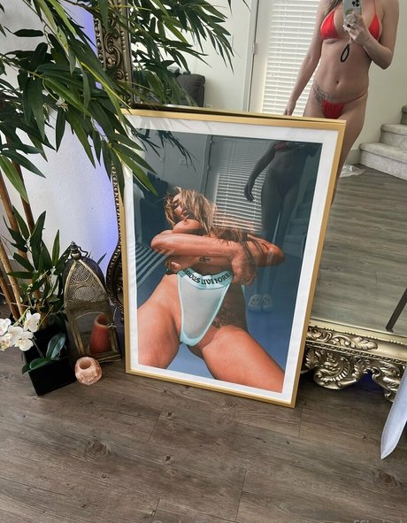 Missbehavin sex actress pic