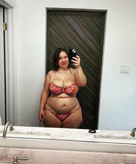 malmalloy model exclusive images