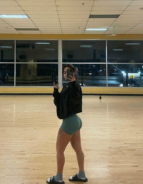 big ass lingerie onlyfans pornographic image