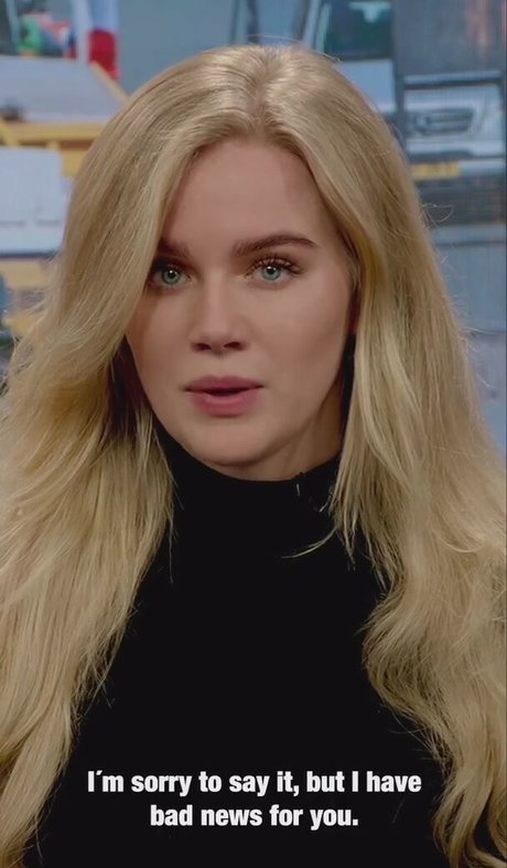 Eva Vlaardingerbroek model adult img