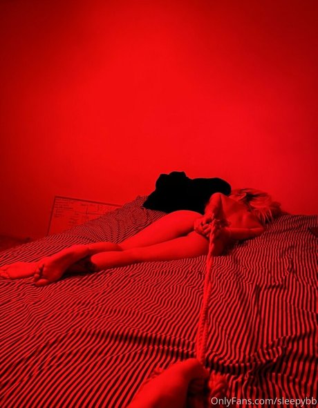 lilsojubomb pornstar erotic photos