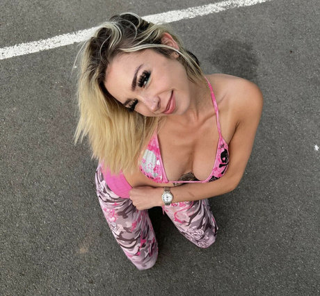 aliaremyinitials pretty model galleries