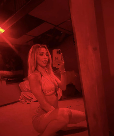 aliaremyinitials nice pornstar galleries