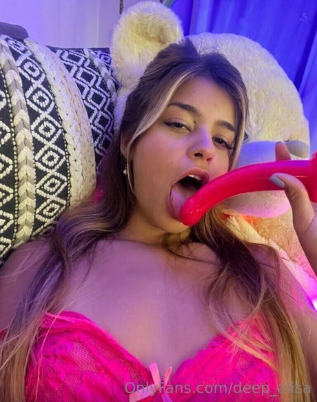 deep alisa hd actress pic