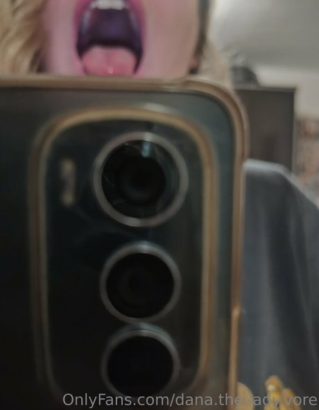 dana the lady vore model naked galleries