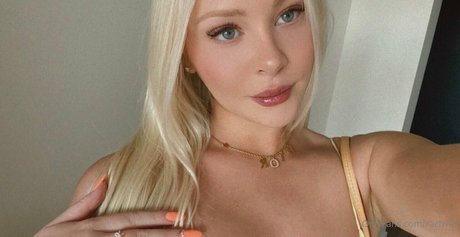 rachvip model hot photos