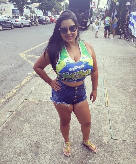 Brunna Fonseca sexy pornstar img