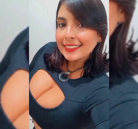 Brunna Fonseca model adult images