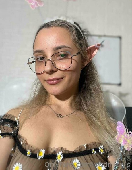 non nude onlyfans pornographic pictures