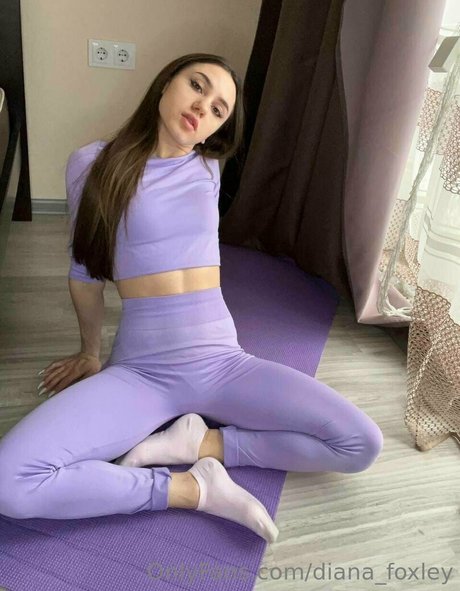 blonde mom onlyfans exclusive image