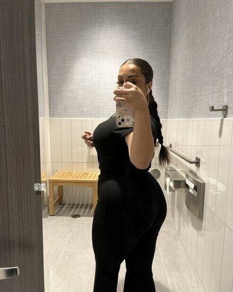 realtxhottie model xxx gallery