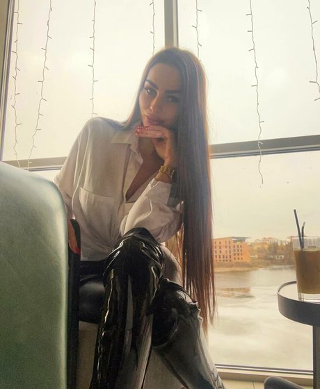 waitress onlyfans porno picture