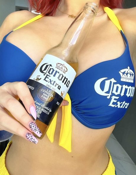 onlyfina pretty actress photo