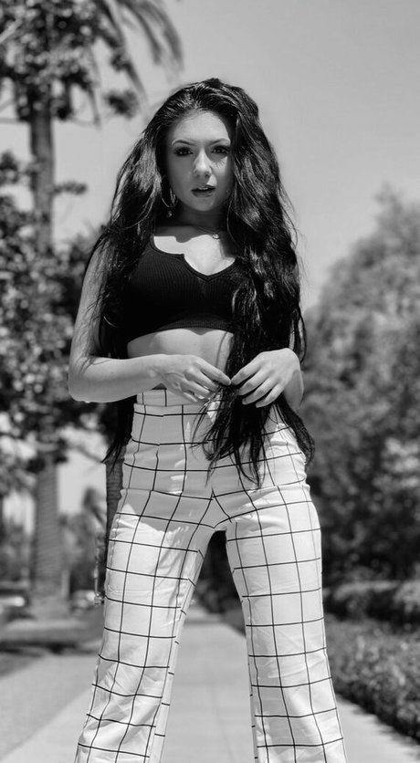 Ashley Nocera xxx model picture