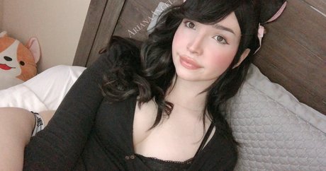 ArianaAngels Photo Gallery