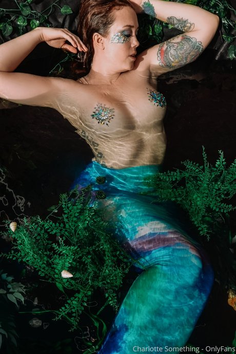 Charlotte Something star archive