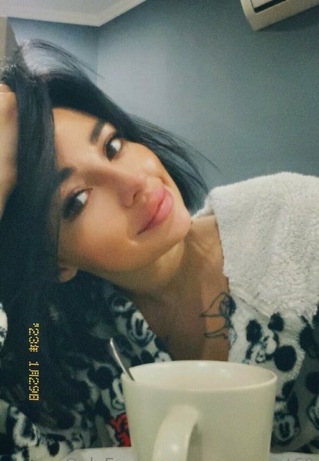 Yummy Nut pornstar exclusive archive