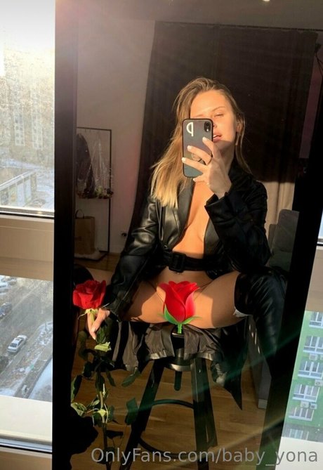 hairy vagina onlyfans nude picture