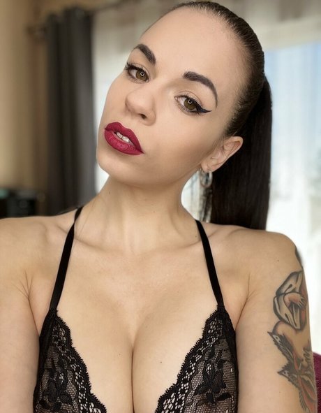 army milf onlyfans beautiful nude pic