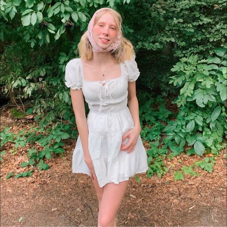 Jade duckycutie nude pornstar picture