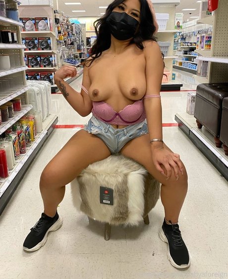 Babyaforeign xxx pornstar photo