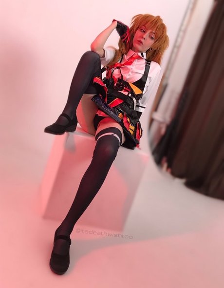 itsadeathwish beautiful model pictures