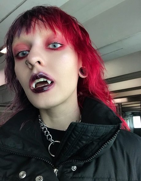 lesbian onlyfans art nude archive