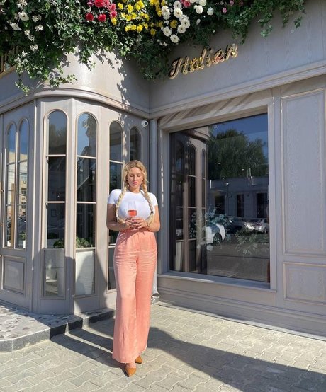 muscle girls onlyfans sexy nudes photo