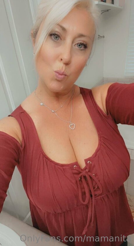 Mamanita hot star gallery