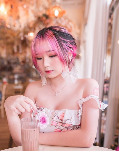 Akaei Ray hd actress pic