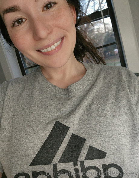 petite fuck onlyfans nude picture