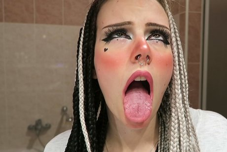 angelisstic nudes actress picture