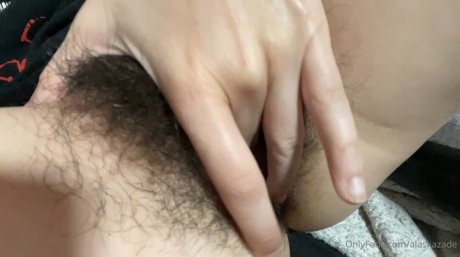 Alaska Zade hot actress archive