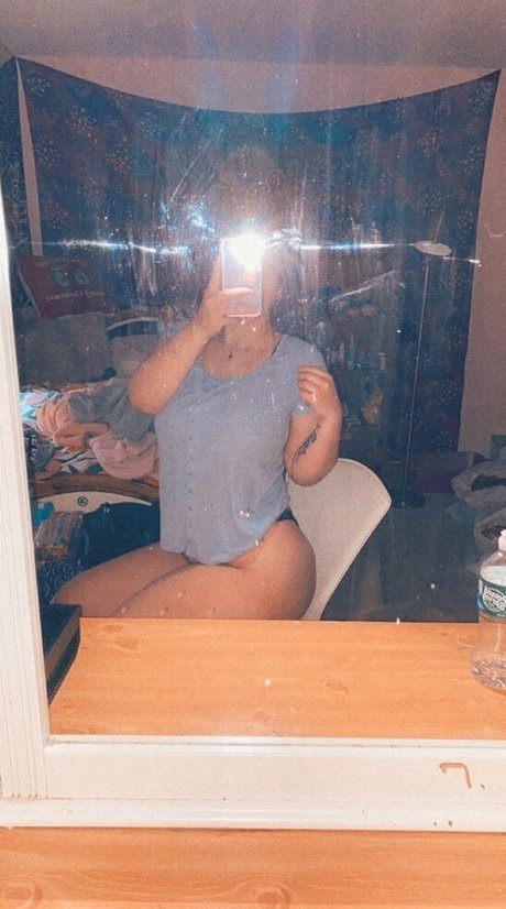 thick ass onlyfans top image