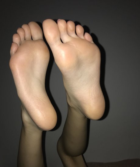 pregnant asian onlyfans erotic pictures