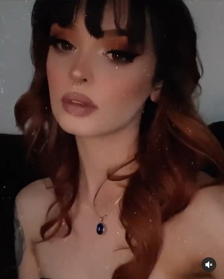 Mystichan free actress pic