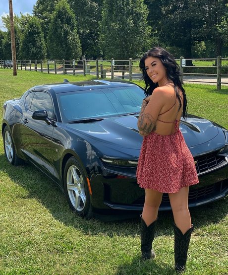 thick latina milf onlyfans beautiful nude images